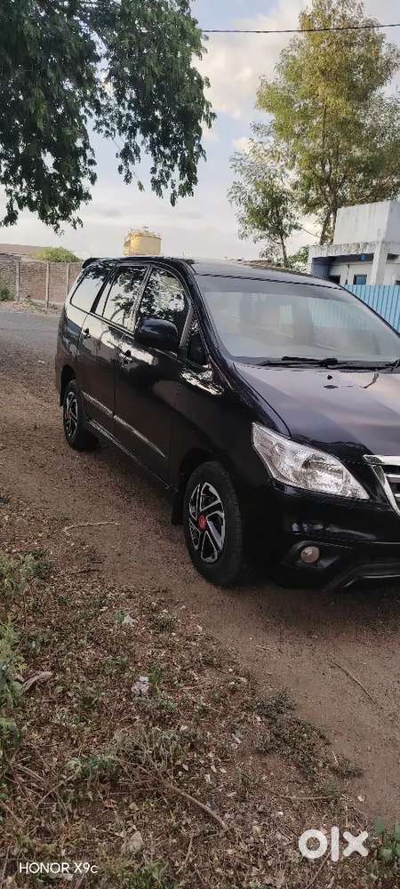 Toyota Innova 2010