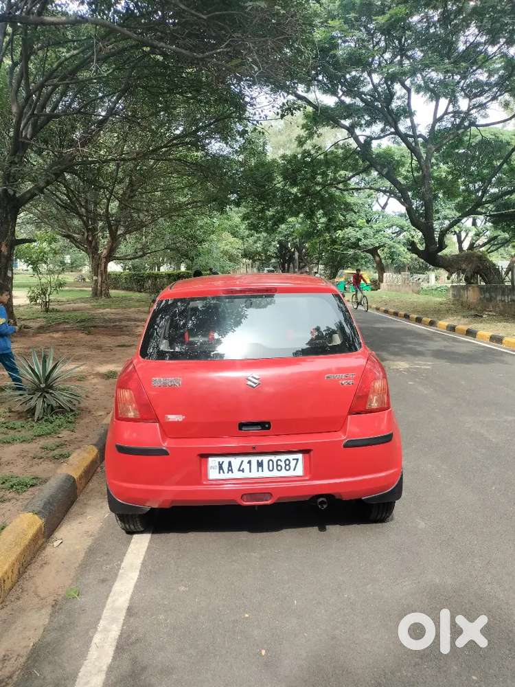 Maruti Suzuki Swift 2006 petrol