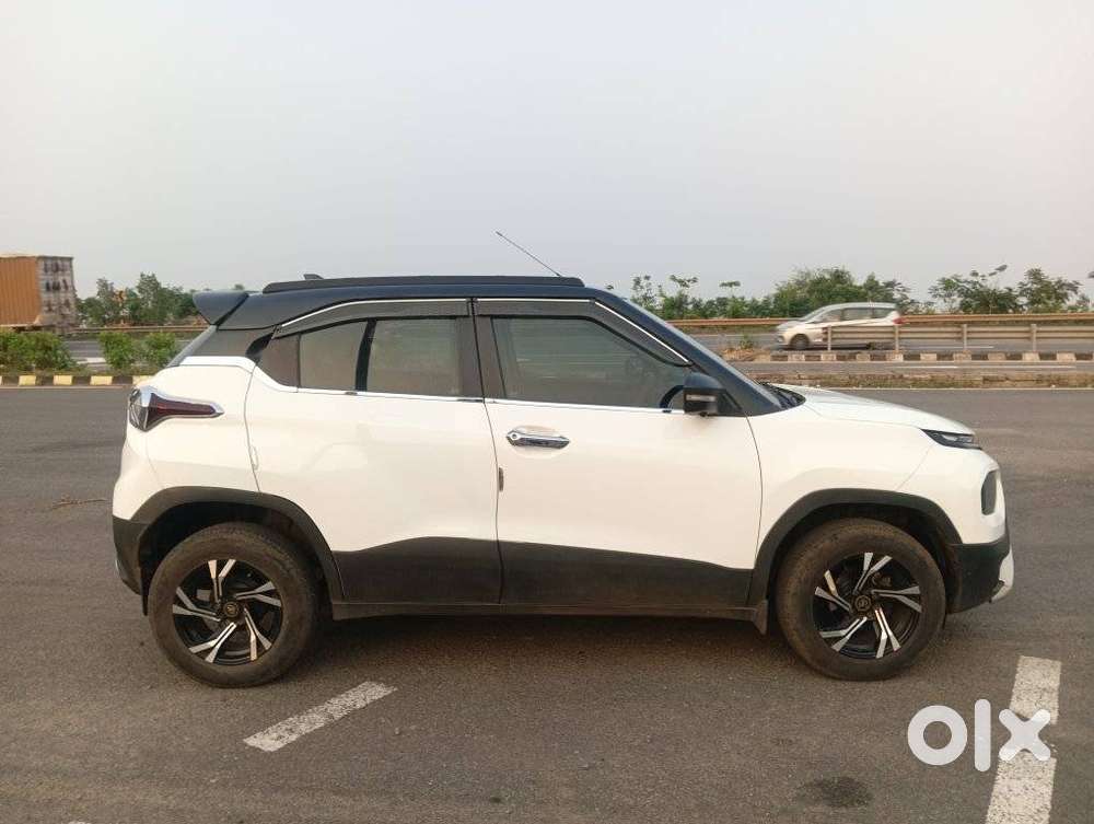 Tata Punch Pure, 2022, Petrol