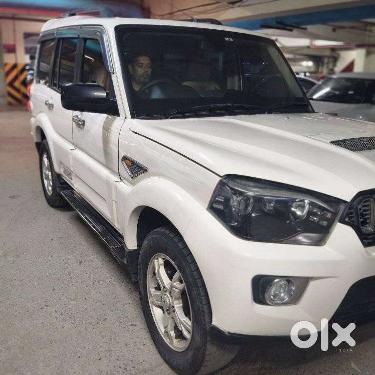 Mahindra Scorpio S10, 2017, Diesel