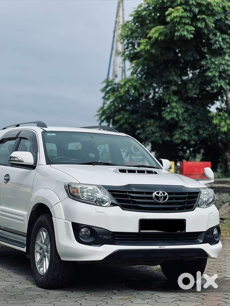 Toyota Fortuner 2014