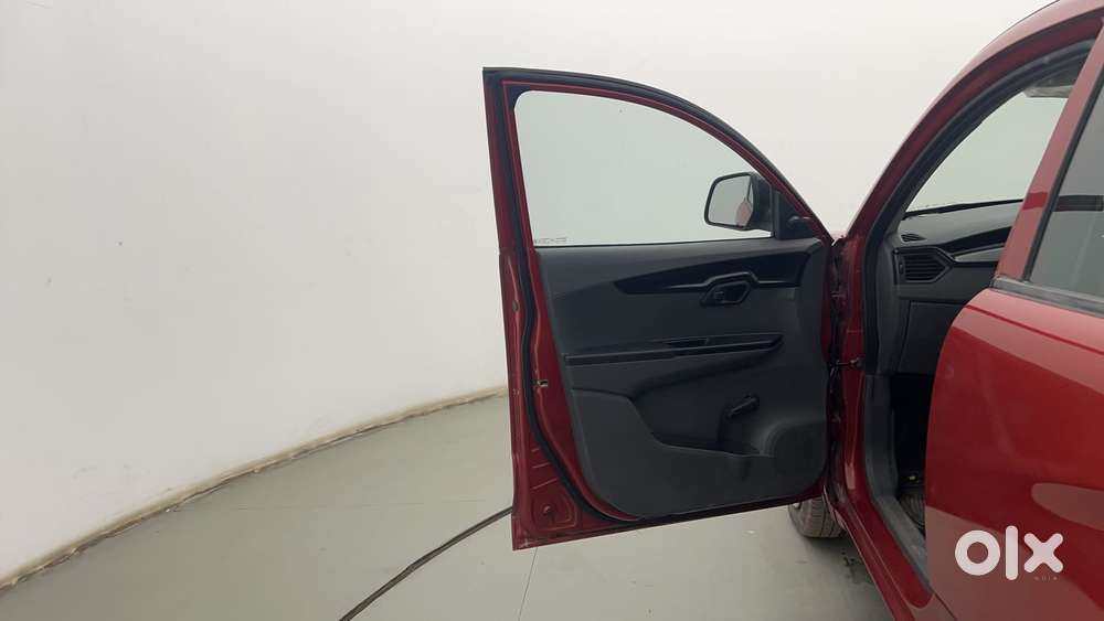 Mahindra Kuv100 Nxt 1.2 K2 Diesel 6 Str, 2018, Petrol