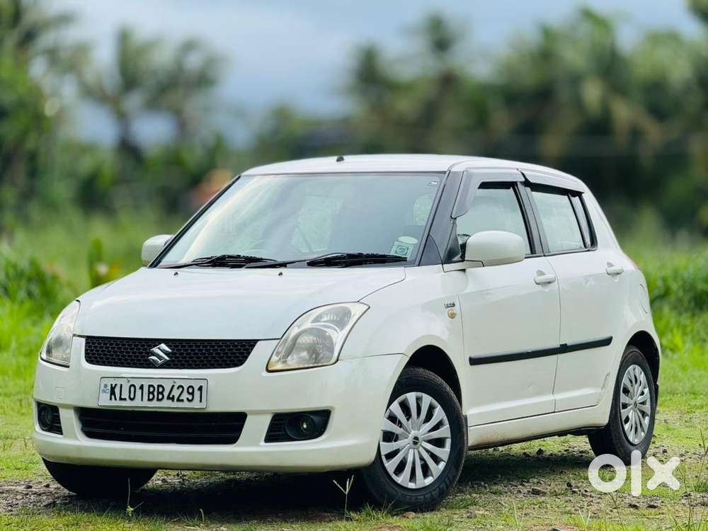 2011 Maruti Swift Vdi Diesel New Paper