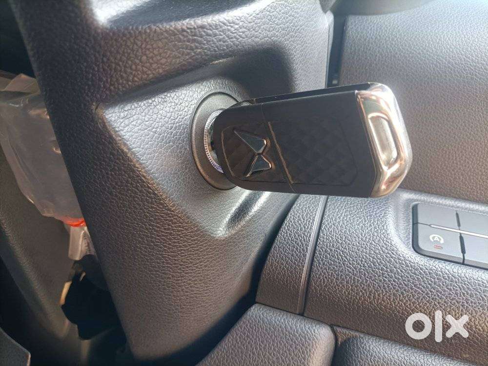 Mahindra Thar Lx 4-str Convertible At, 2024, Petrol