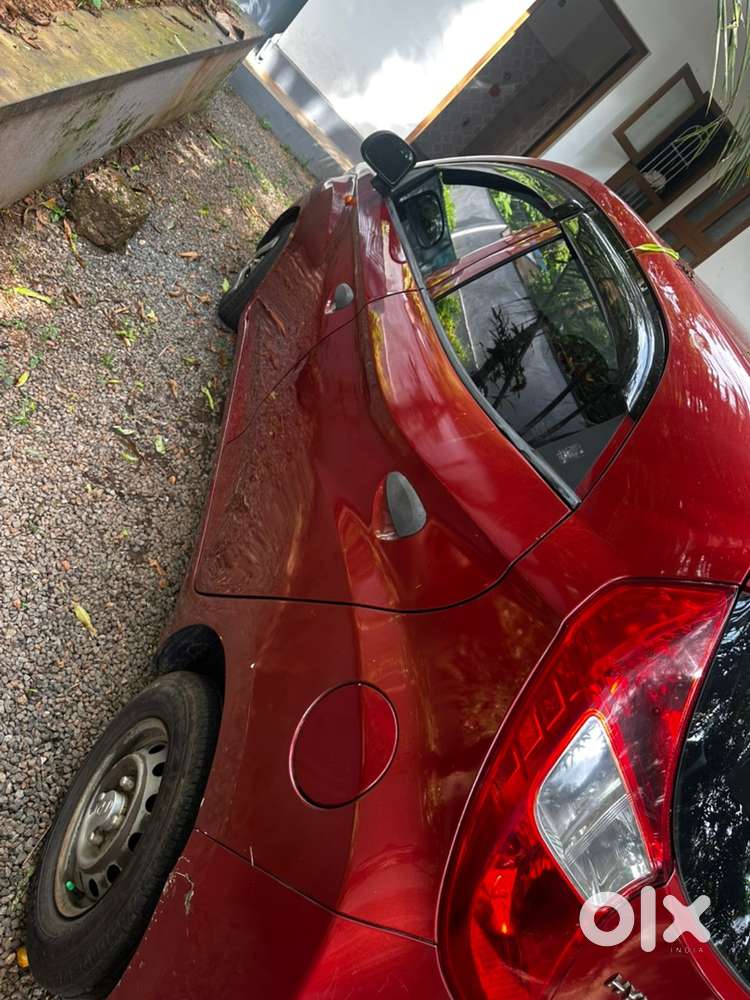 Hyundai Eon 2012 Km Driven