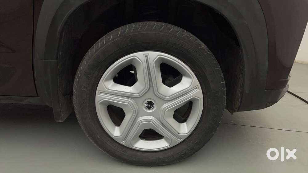 Renault Kiger Rxt, 2021, Petrol