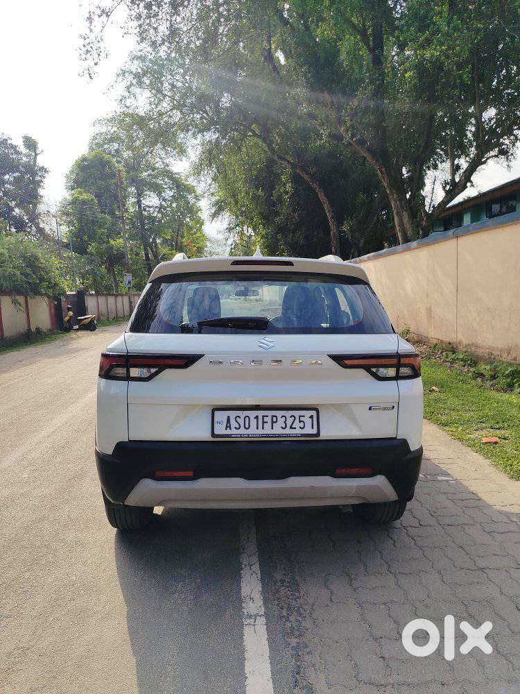 Maruti Suzuki Brezza 1.5 Zxi Smart Hybrid, 2023, Petrol
