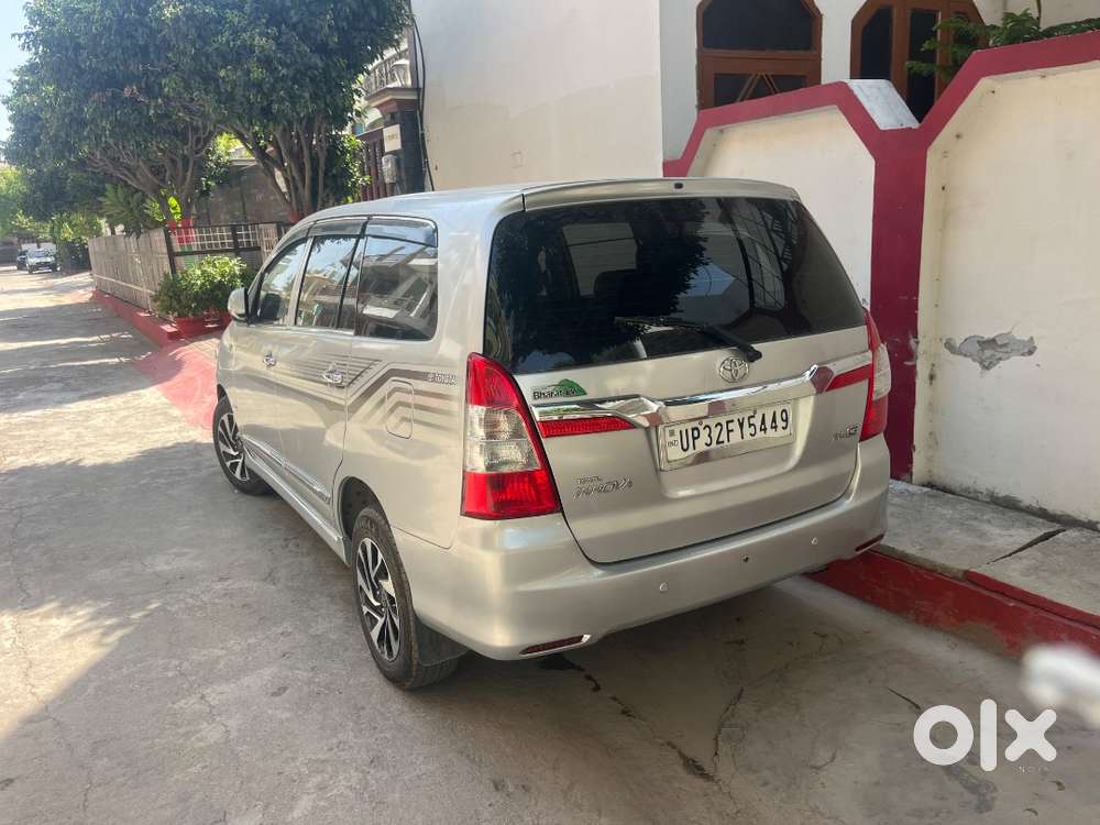 Toyota Innova 2014 Diesel Well Maintained