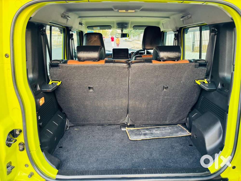Maruti Suzuki Jimny Alpha At Dual Tone, 2023, Petrol