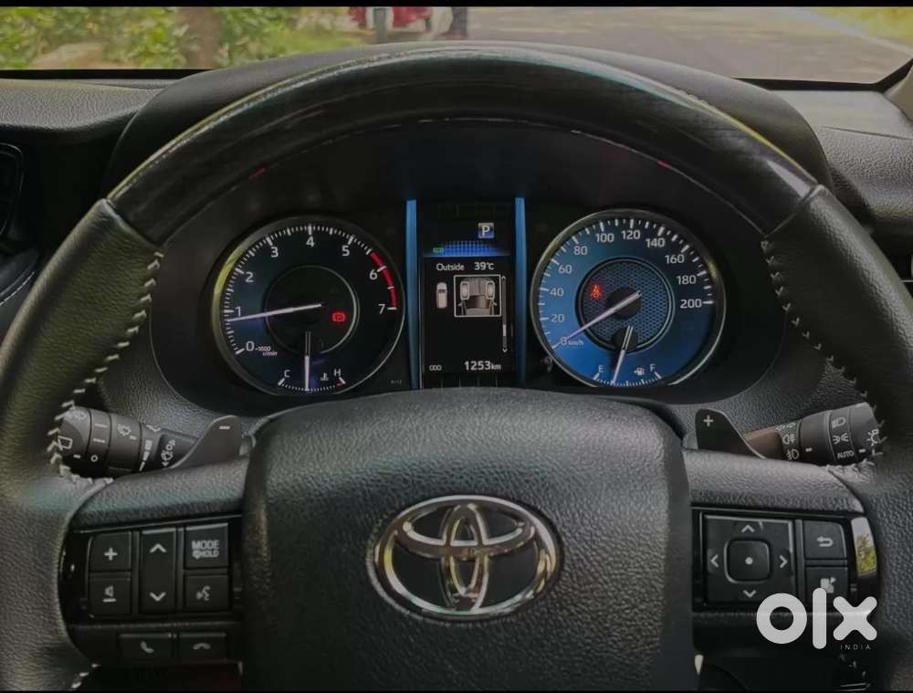 Toyota Fortuner 4x2 At 2.7 Petrol, 2026, Petrol