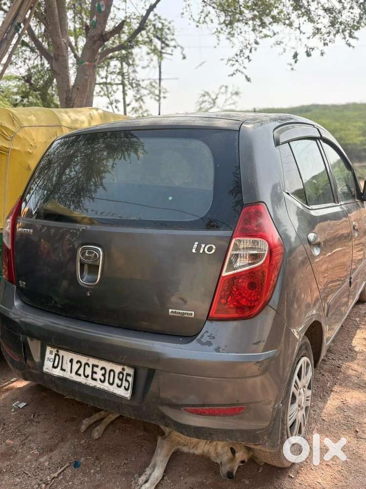 Hyundai I10 2013 Cng & Petrol Well Maintained