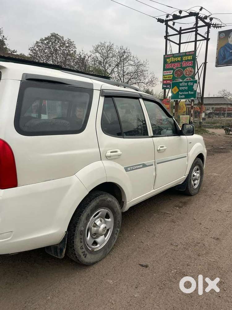 Tata Safari Storme 2017 Diesel 92000 Km Driven