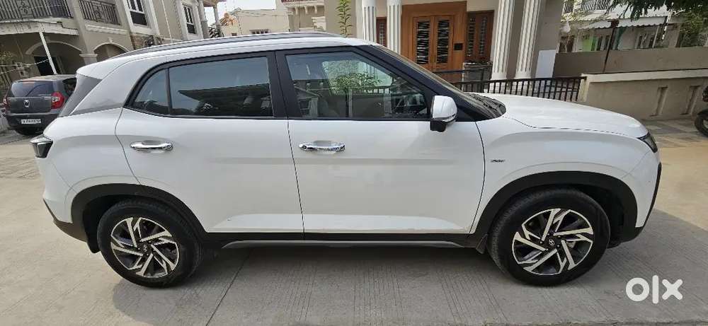 No Single Scratch, 100% Condition