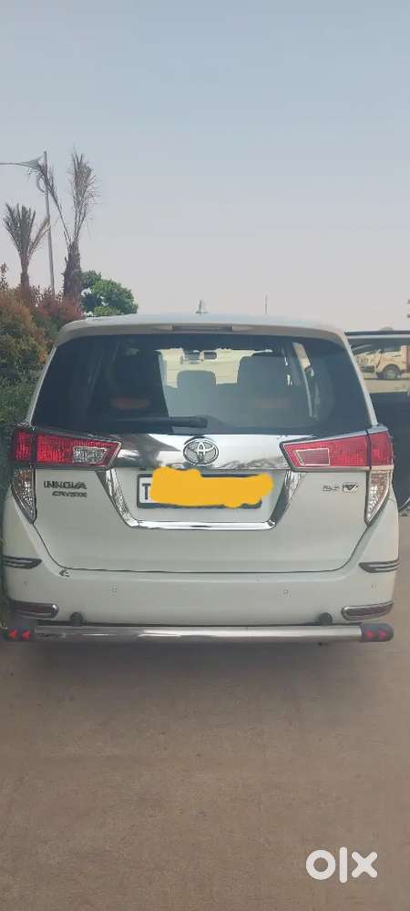 Toyota Innova Crysta 2019 Diesel 200000 Km Driven