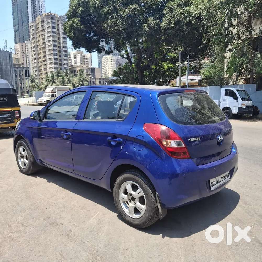 I20 Sports Petrol + Cng