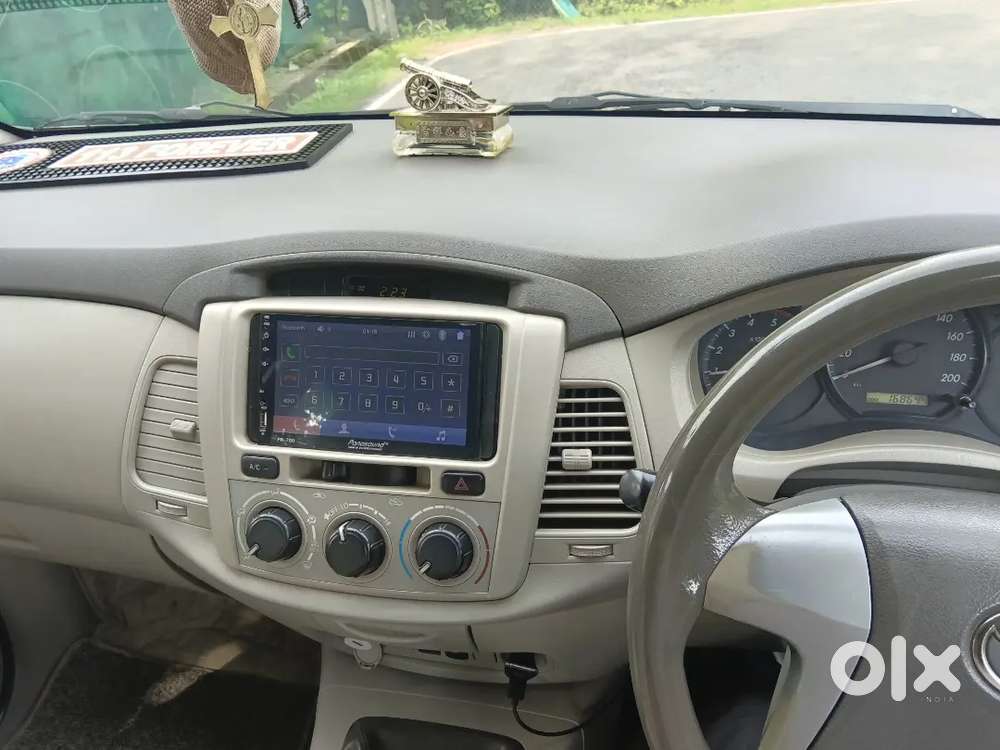 Toyota Innova Diesel 2012