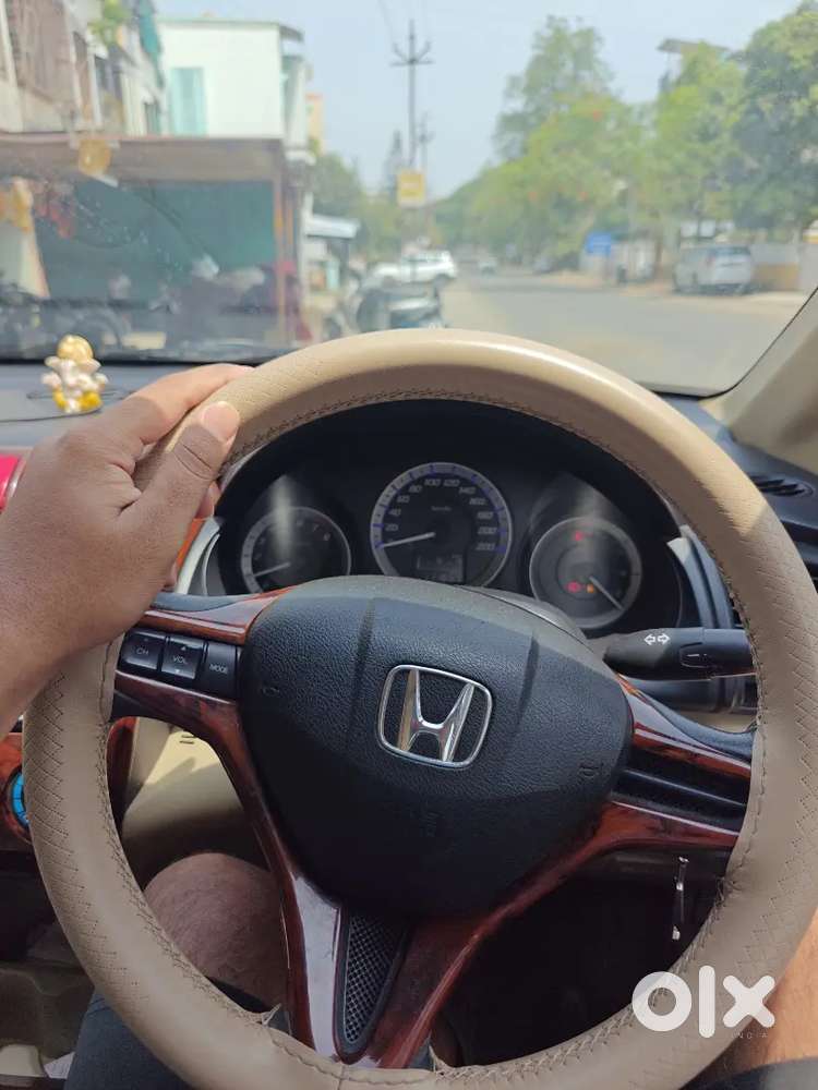 Honda City I-vtec 2013  Super Tight Condition