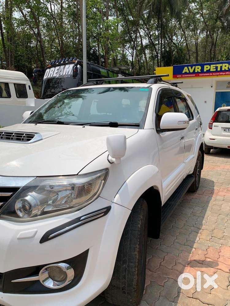 Toyota Fortuner 2015 Diesel Good Condition Hr Re Reg Kerala First 7yrs
