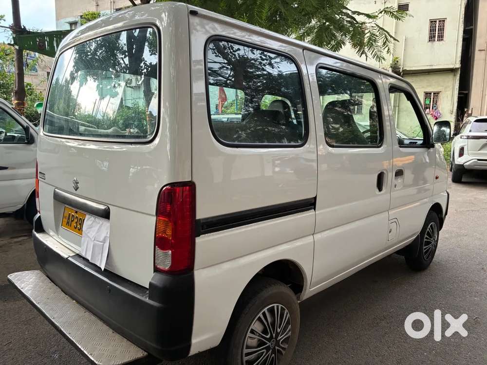 Maruti Suzuki Eeco 5 Str Ac (o), 2022, Cng & Hybrids