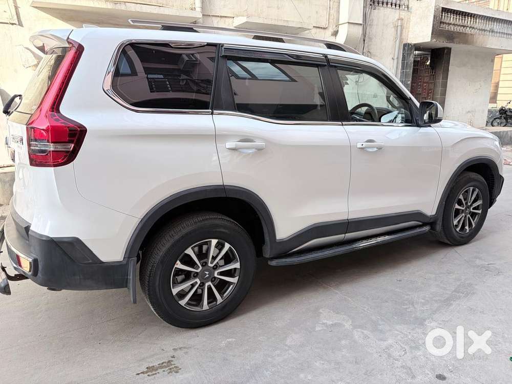 Mahindra Scorpio-n 2.2 Z6 Diesel At 7 Str, 2024, Diesel
