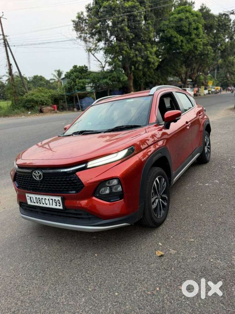 Toyota Urban Cruiser Taisor V 1.0 Petrol Mt, 2024, Petrol