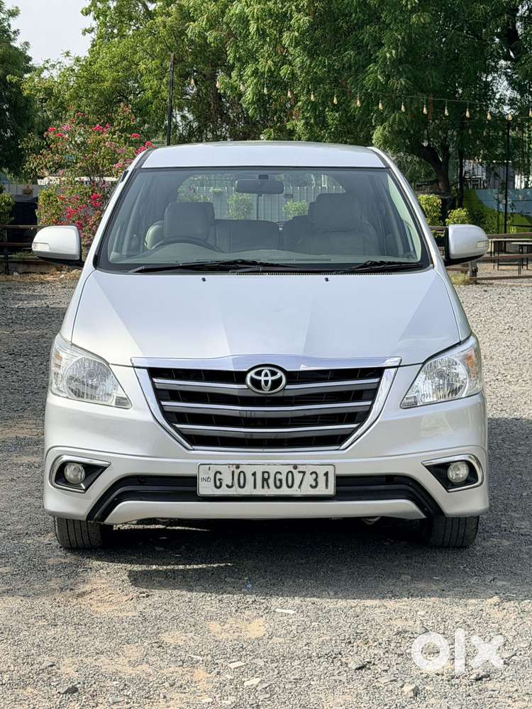 Toyota Innova 2.5 V 8 Str, 2014, Diesel