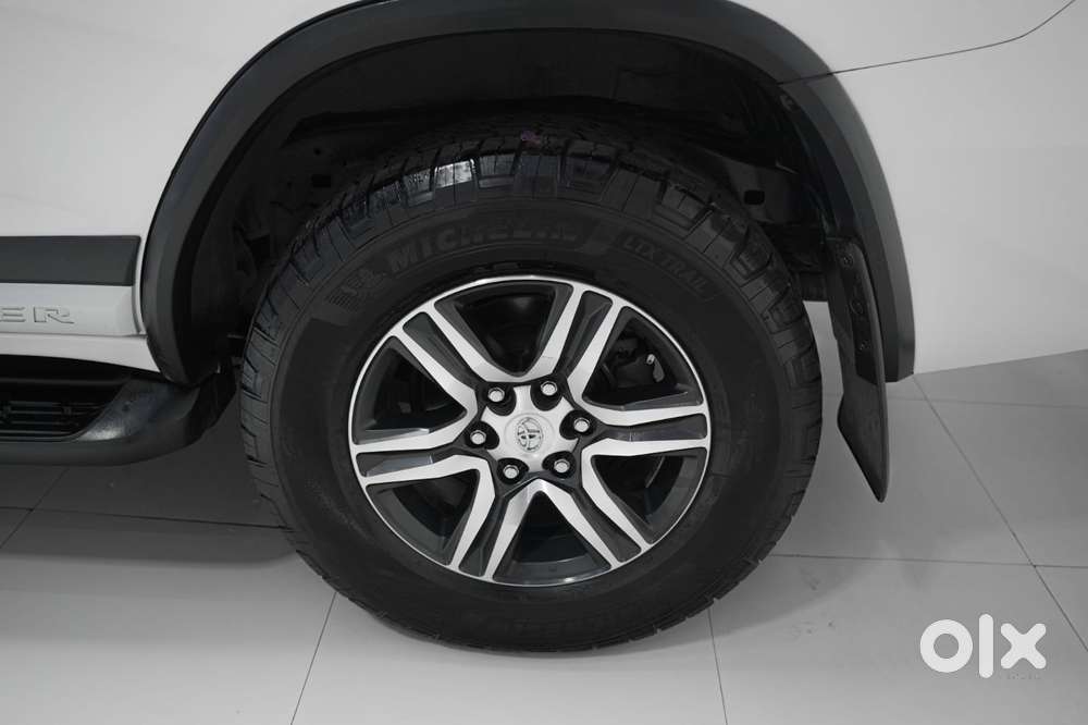 Toyota Fortuner 4x2 Mt 2.8 Diesel, 2022, Diesel