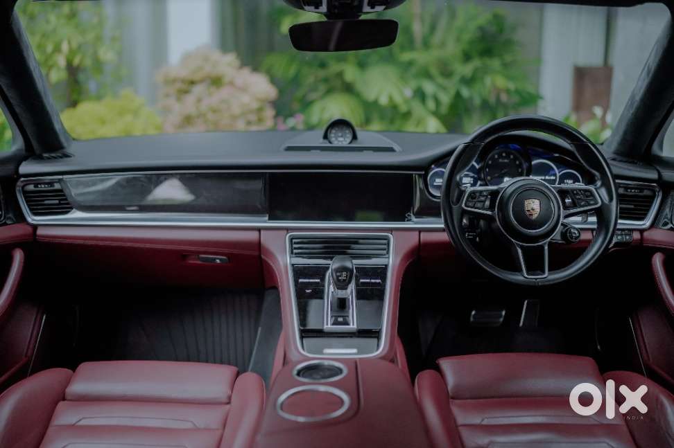 Porsche Panamera Turbo, 2018, Petrol