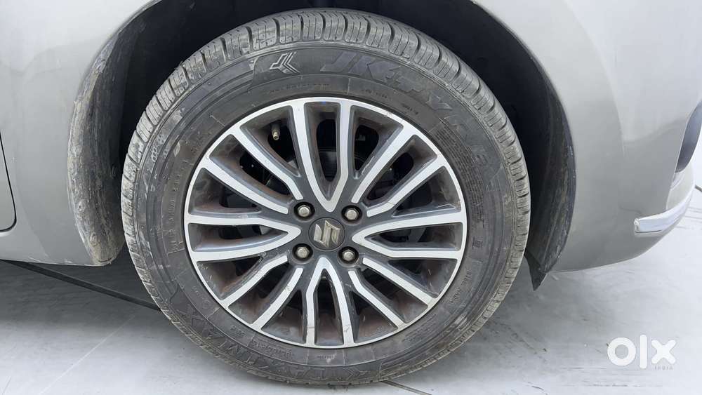 Maruti Suzuki Dzire 1.2 Zxi Plus Amt, 2017, Petrol