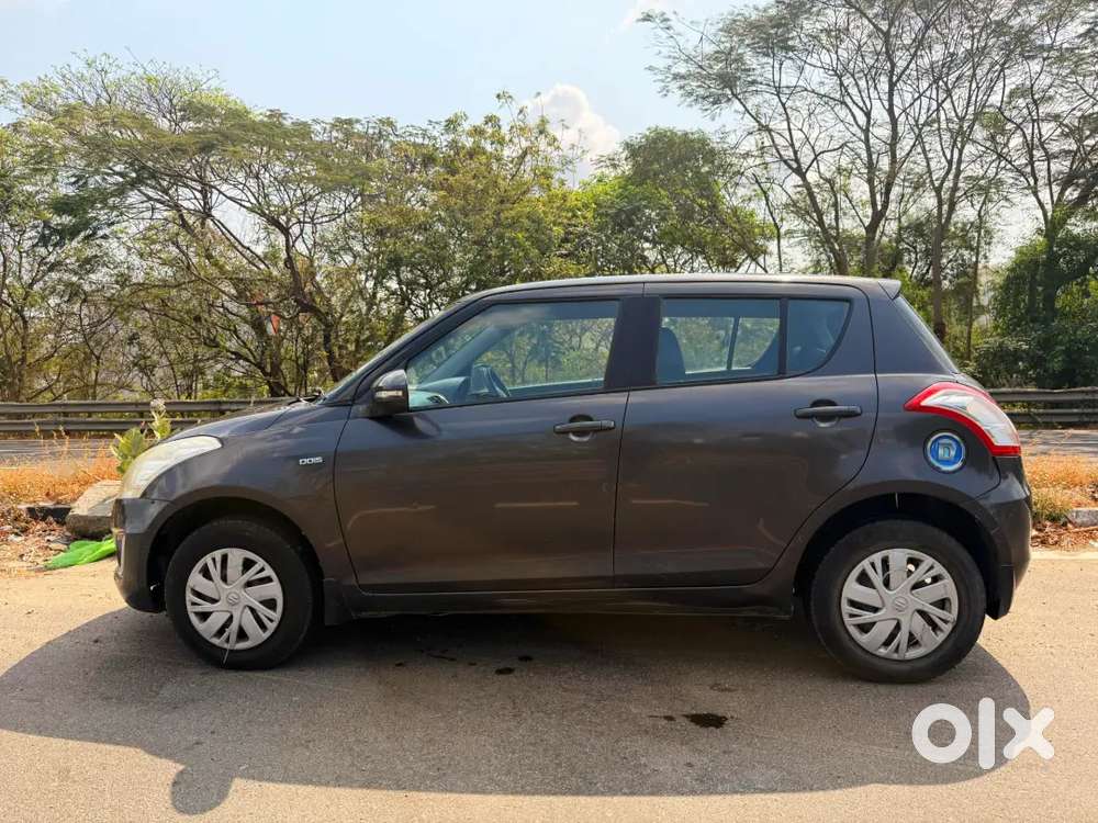 Maruti Suzuki Swift 2016 Diesel 72000 Km Driven