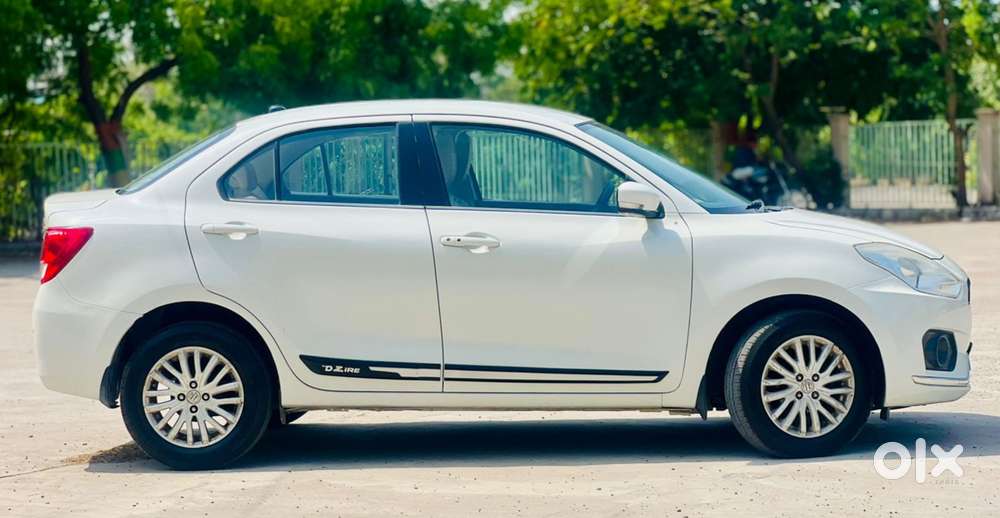 Maruti Suzuki Dzire 1.2 Zxi, 2017, Petrol