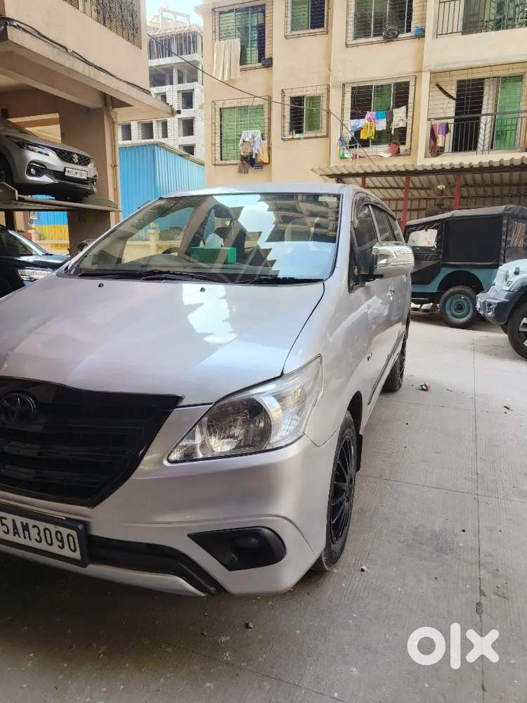 Toyota Innova 2010