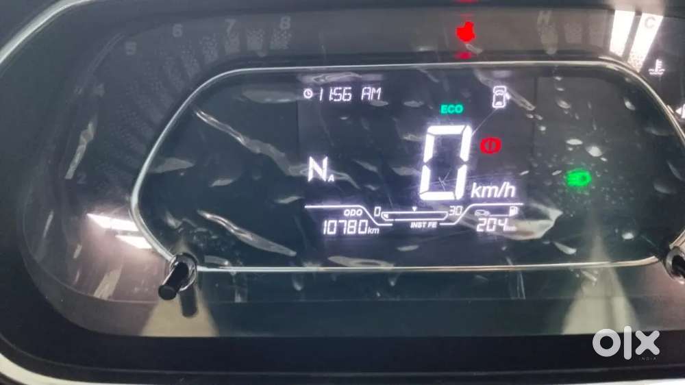 Car Looking Good & Milage Good