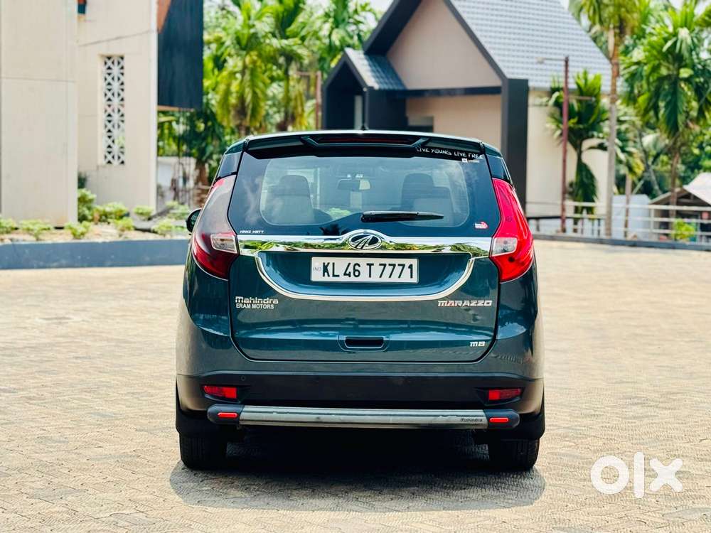 Mahindra Marazzo M8, 2019, Diesel