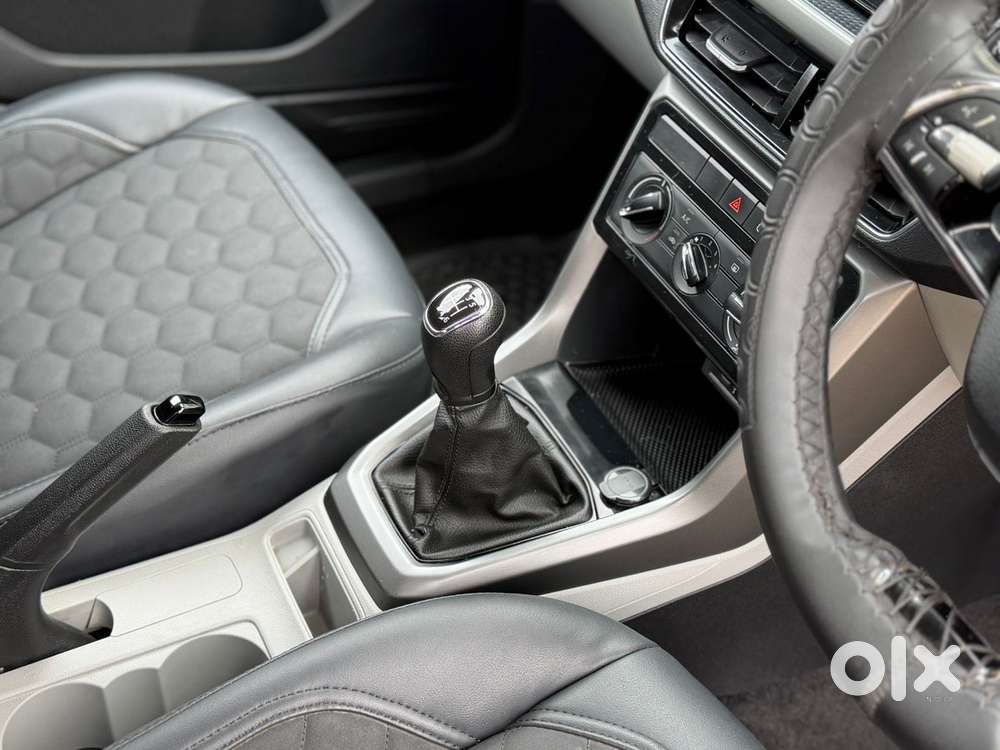 Skoda Kushaq Ambition 1.0l Tsi Mt, 2022, Petrol