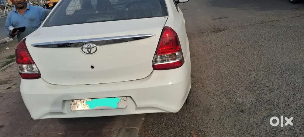 Toyota Etios 2012 Petrol 83500 Km Driven