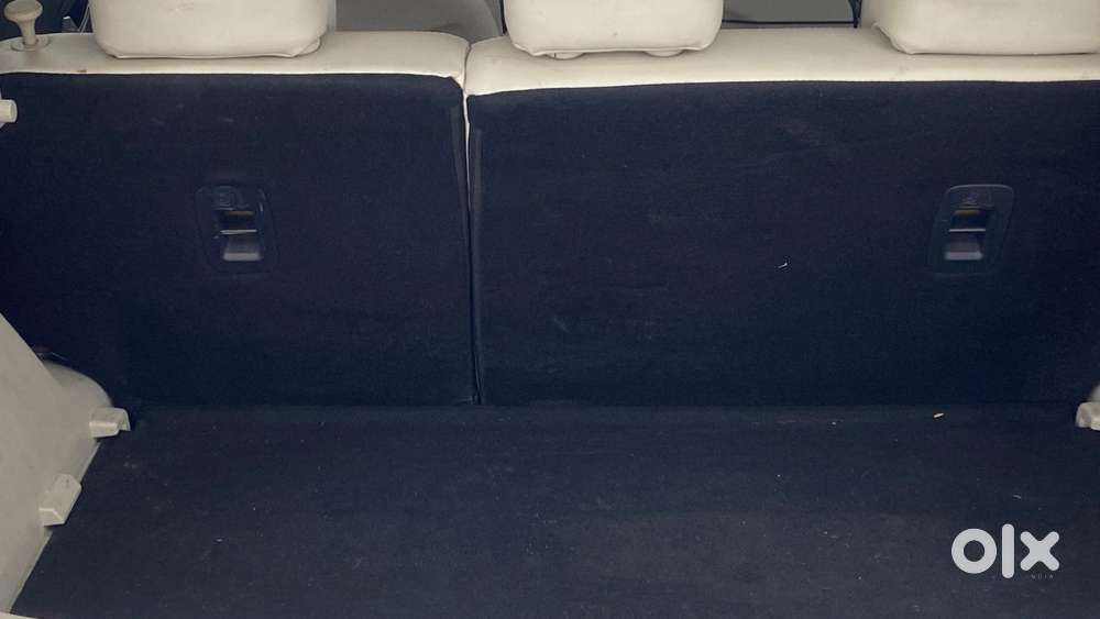 Mahindra Xuv300 W8 Option Diesel, 2021, Diesel