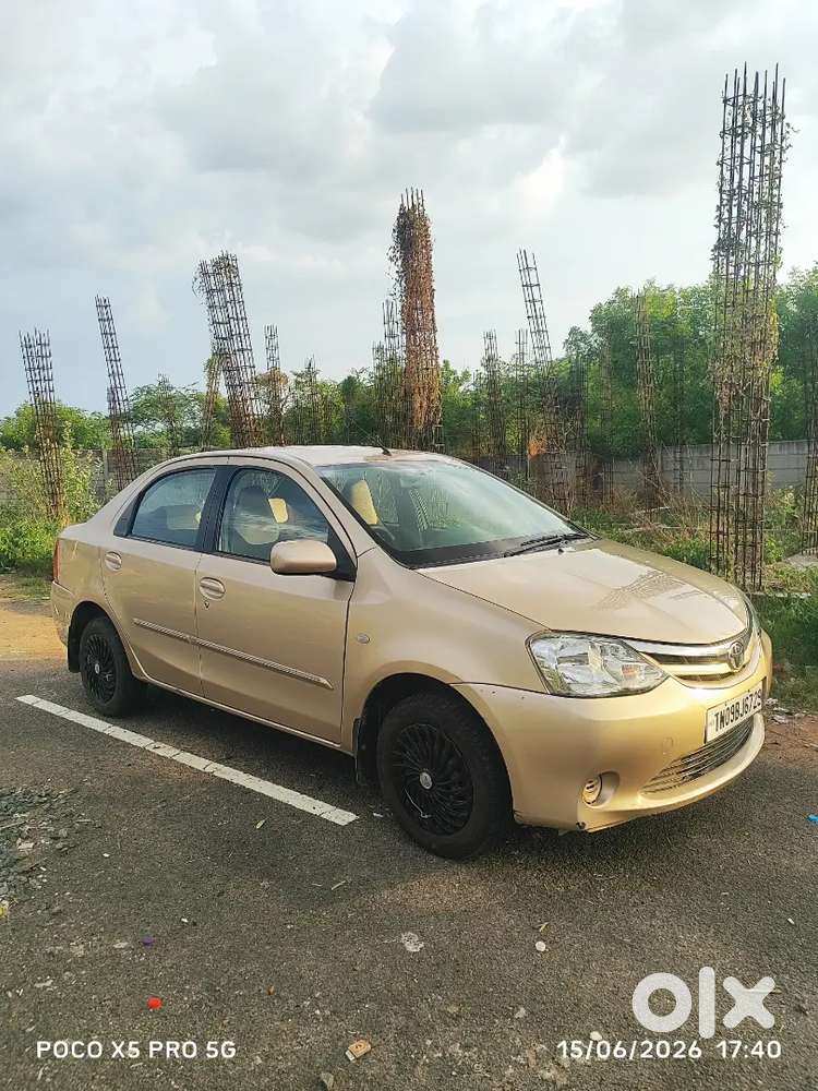 Toyota Etios 2011 Petrol 123000 Km Driven