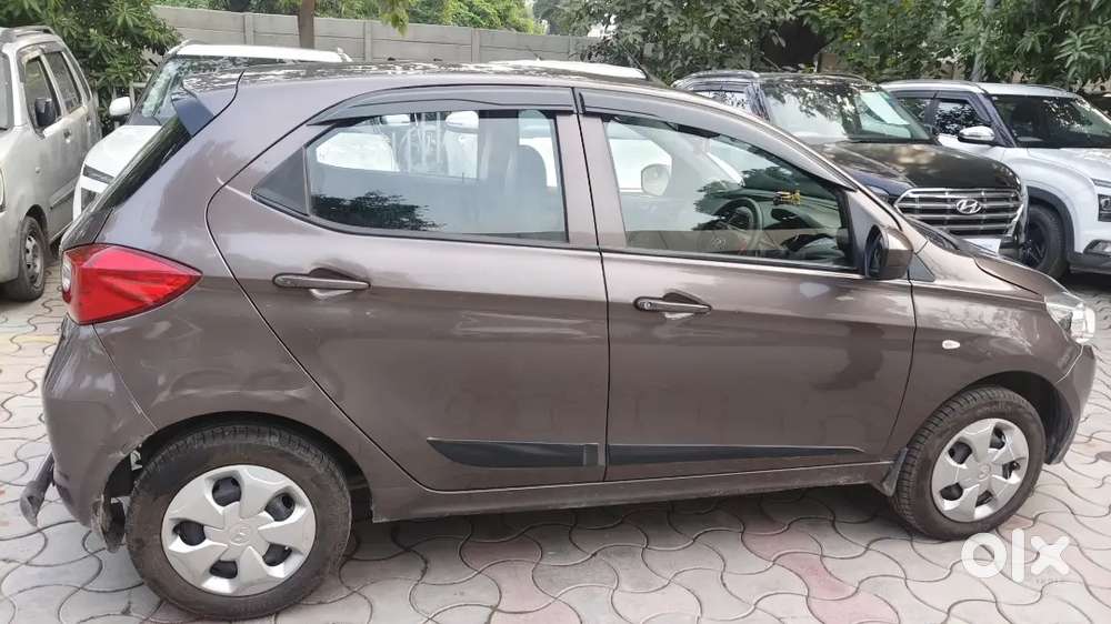 Tata Tiago Revotron 2019