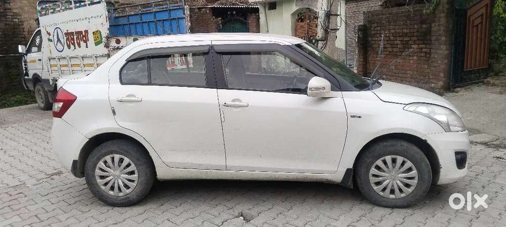2nd Owner Maruti Swift Dzire 2016 Diesel Manual
