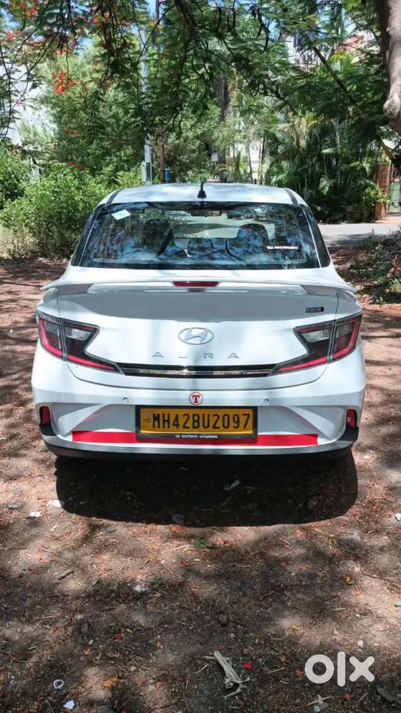Hundai Aura Car