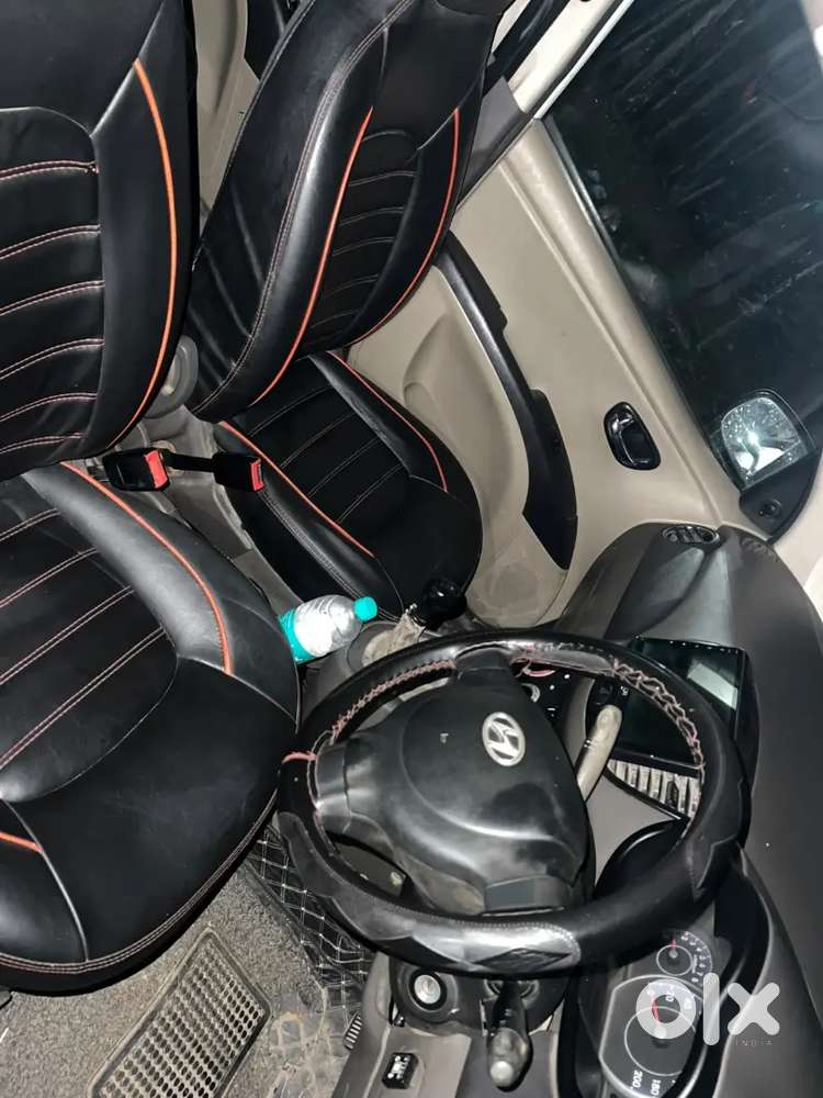 Hyundai I10 डी-लाइट 2012