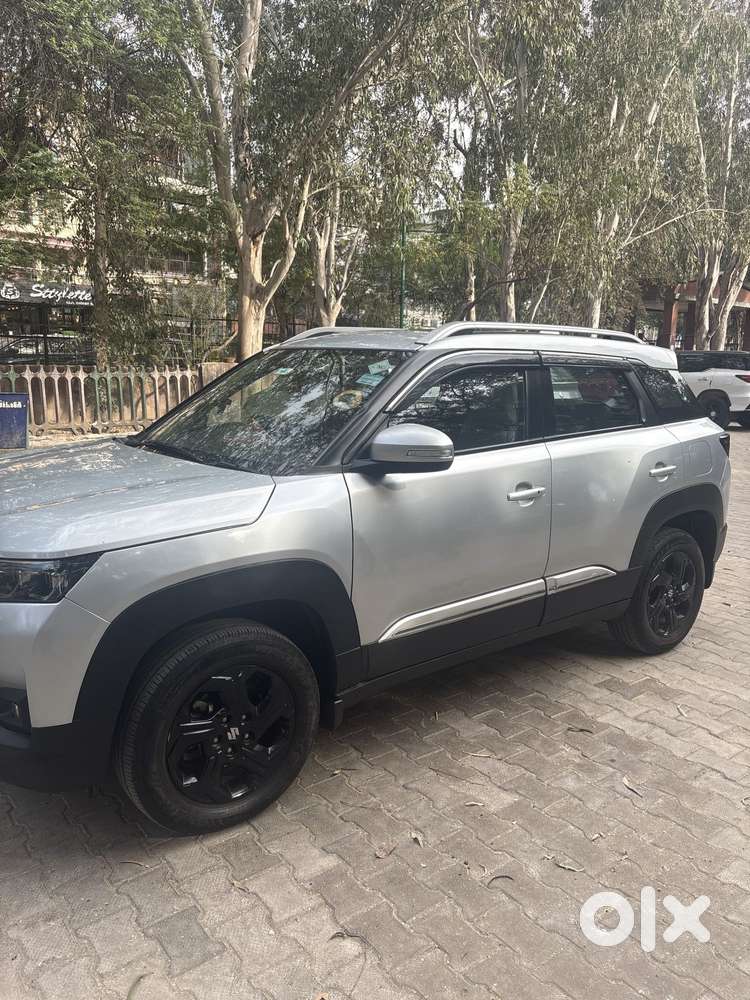 Maruti Suzuki Brezza 1.5 Zxi Cng, 2024, Cng & Hybrids