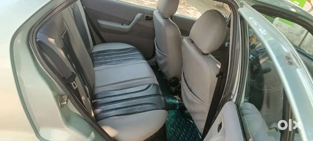 Ford Ikon 2006 Petrol