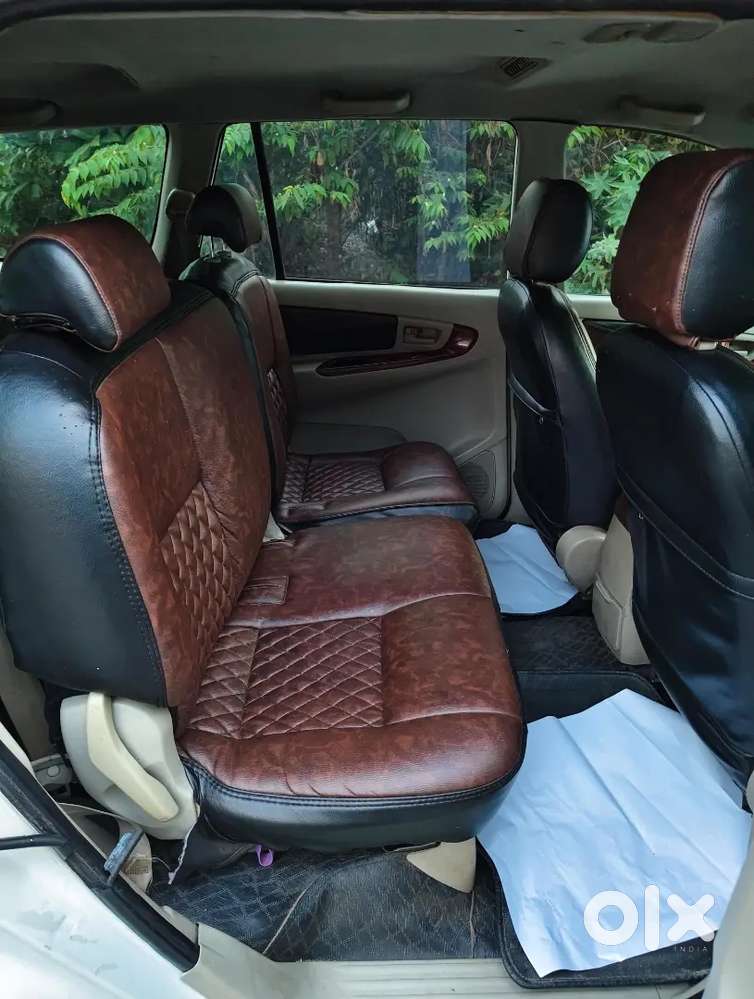 Toyota Innova Diesel 2011 Year