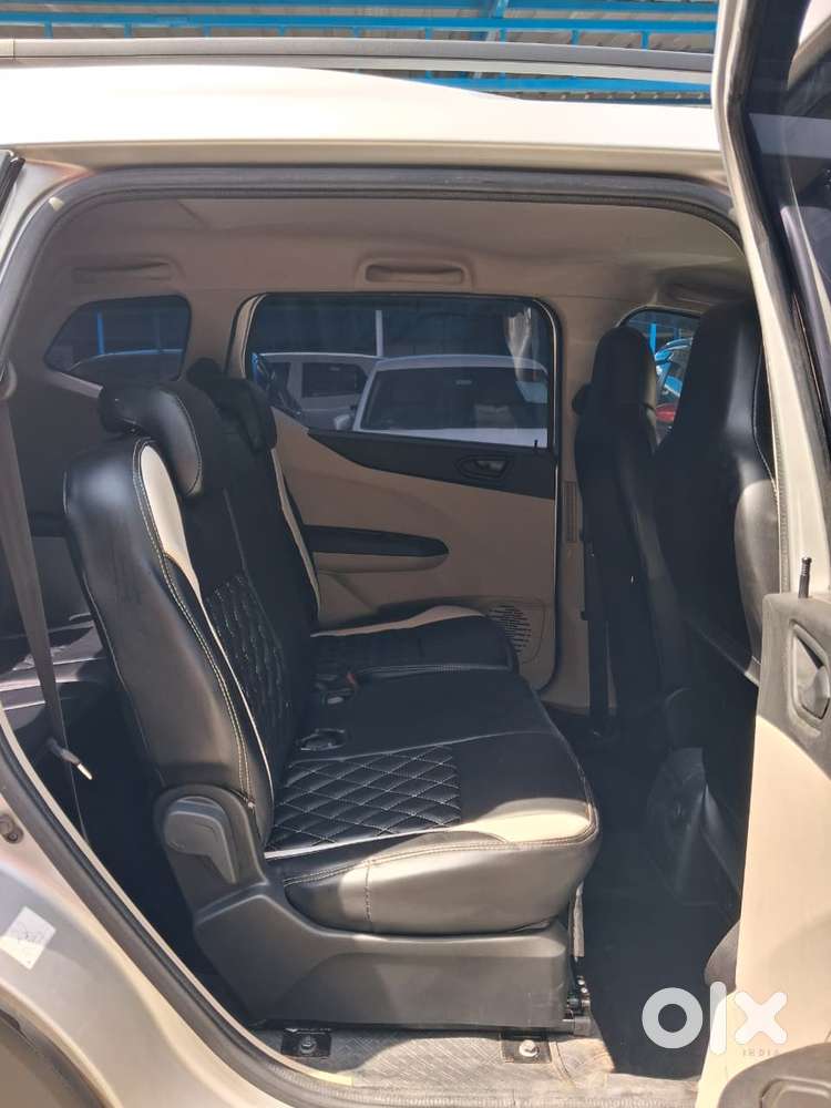 Renault Triber Rxt, 2025, Petrol