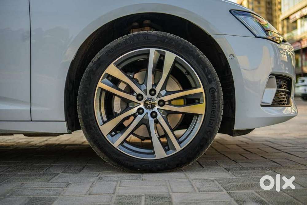 Audi A6 Technology 45 Tfsi W/o Matrix, 2026, Petrol