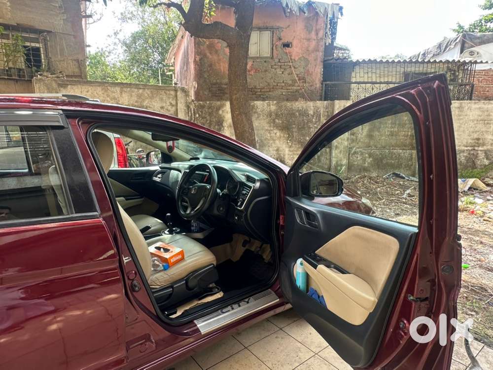 Honda City Hybrid 2015