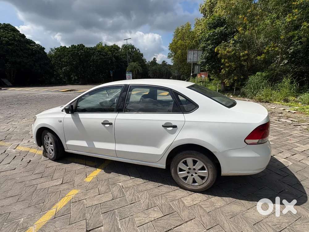Volkswagen Vento Petrol 2013