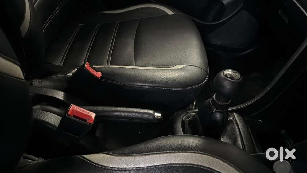 Maruti Suzuki Swift Vxi, 2015, Petrol